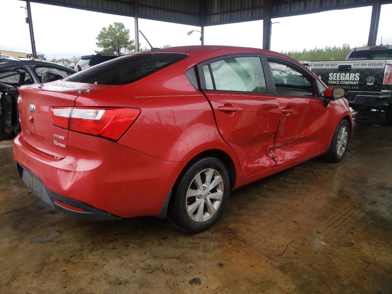 Image 3 of 2013 KIA RIO EX 2013 with VIN KNADN4A38D6242392