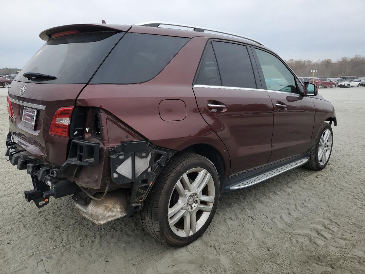 Image 3 of 2015 MERCEDES-BENZ ML 350 2015 with VIN 4JGDA5JB4FA491683