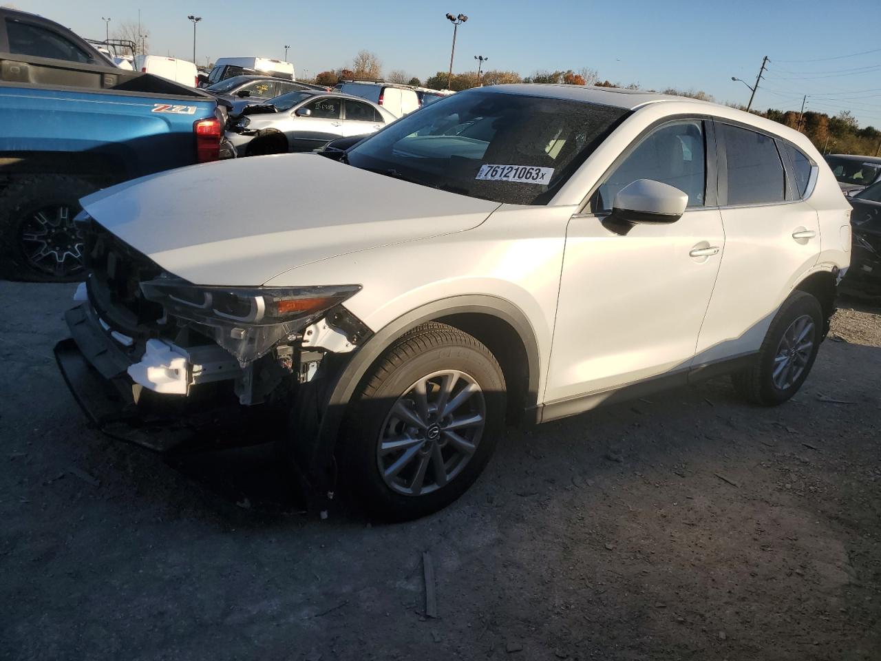 Image 1 of 2023 MAZDA CX-5 PREFERRED 2023 with VIN JM3KFBCM4P0270819