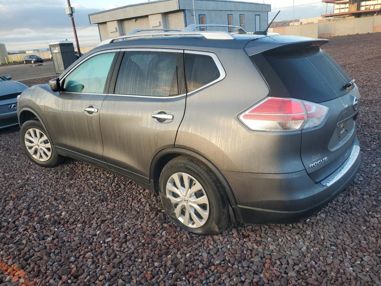 Image 2 of 2016 NISSAN ROGUE S 2016 with VIN JN8AT2MT7GW006062