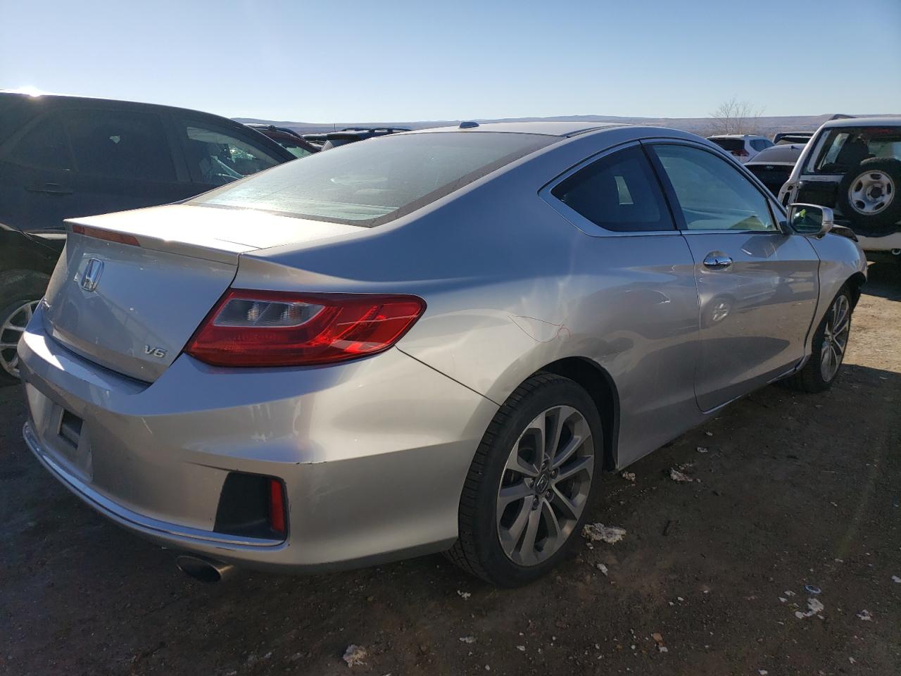 Image 3 of 2014 HONDA ACCORD EXL 2014 with VIN 1HGCT2B81EA004550