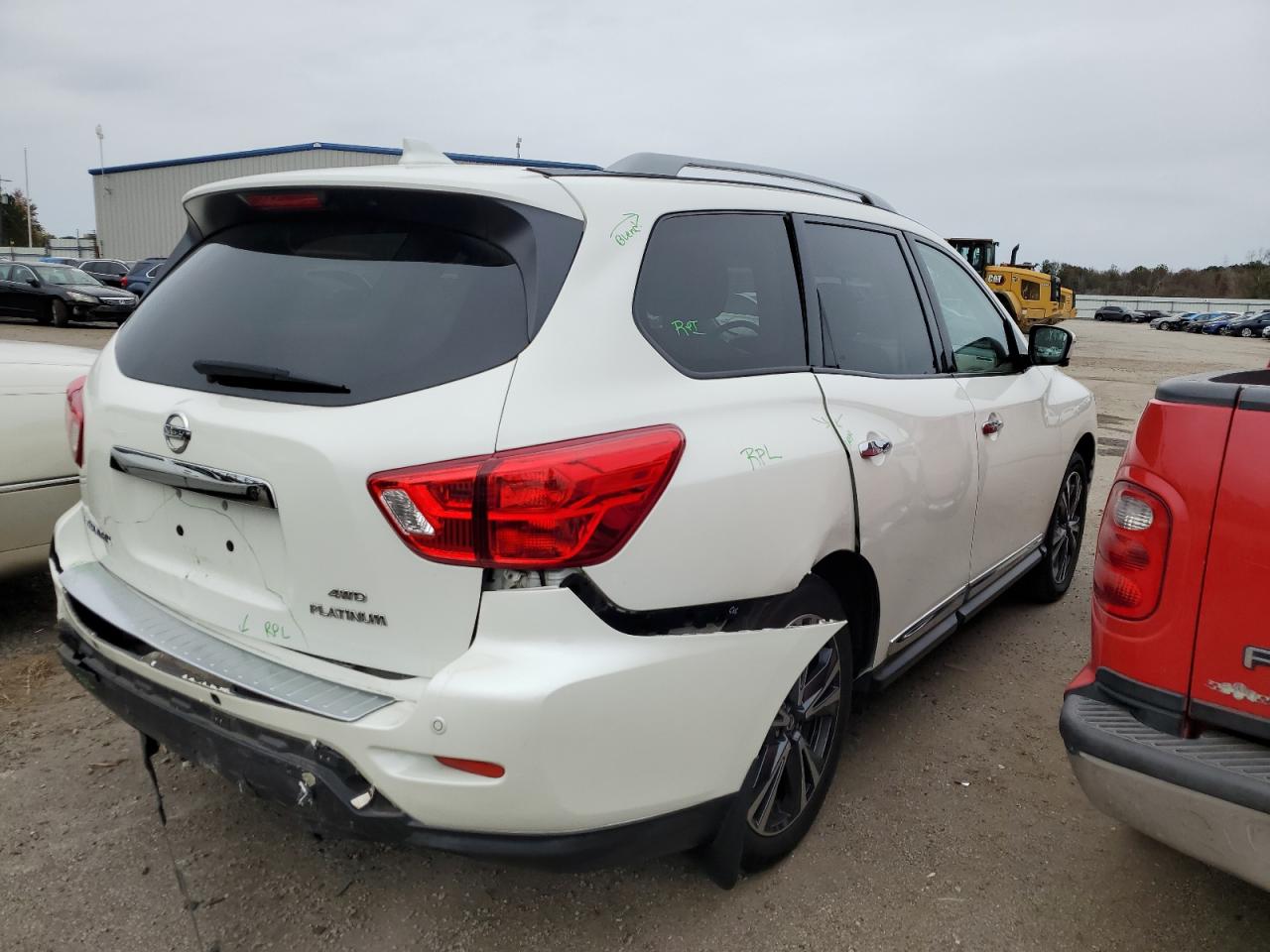 Изображение 3 2020 NISSAN PATHFINDER PLATINUM 2020 с VIN 5N1DR2DM7LC638406