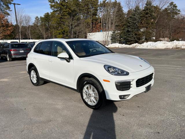 Obraz 2 z 2016 PORSCHE CAYENNE  2016 z VIN WP1AA2A24GLA04377