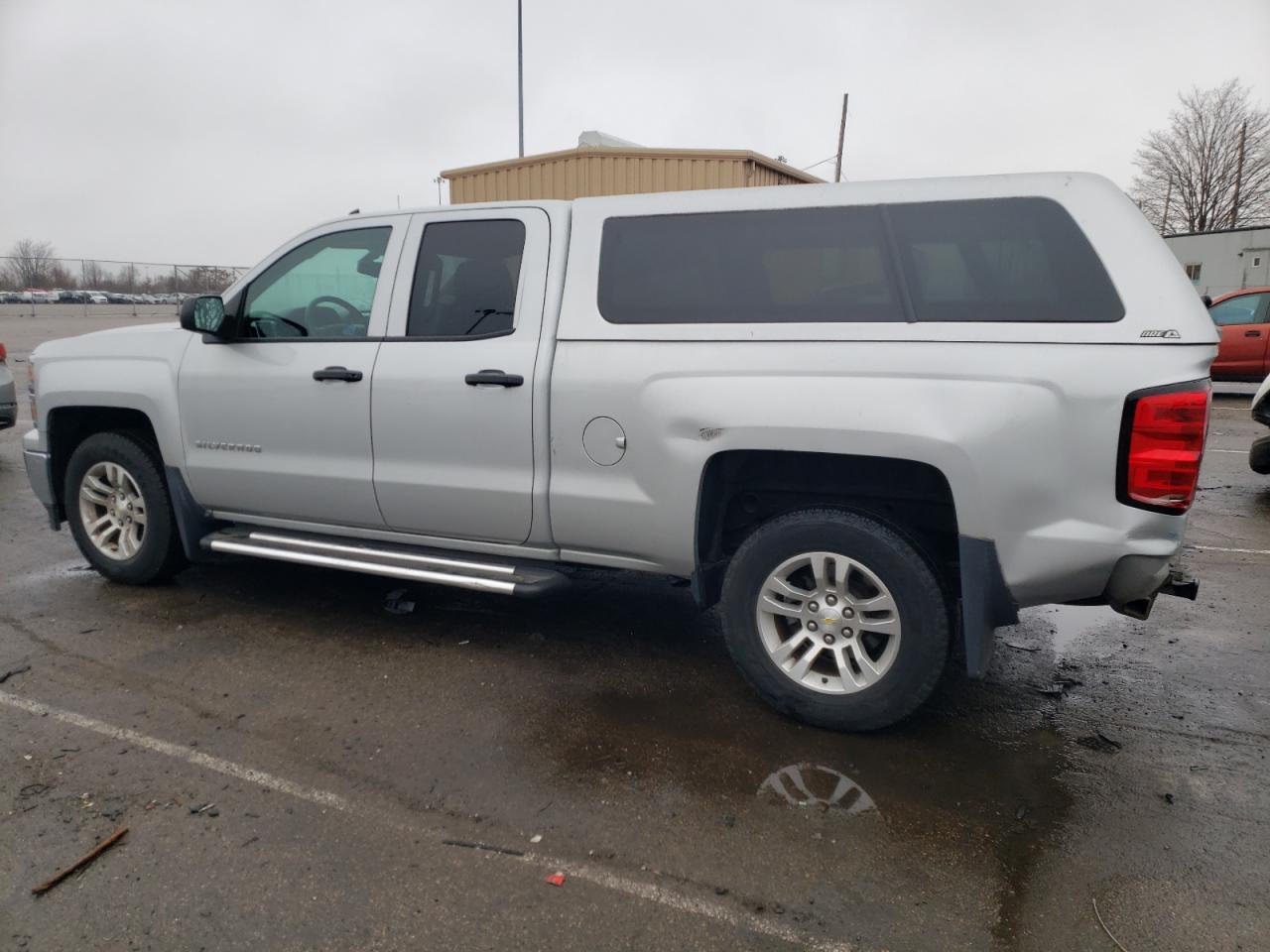 Image 2 of 2014 CHEVROLET SILVERADO C1500 LT 2014 with VIN 1GCRCREH1EZ115520