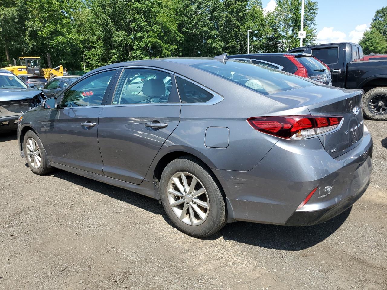 Изображение 2 2019 HYUNDAI SONATA SE 2019 с VIN 5NPE24AF5KH799354