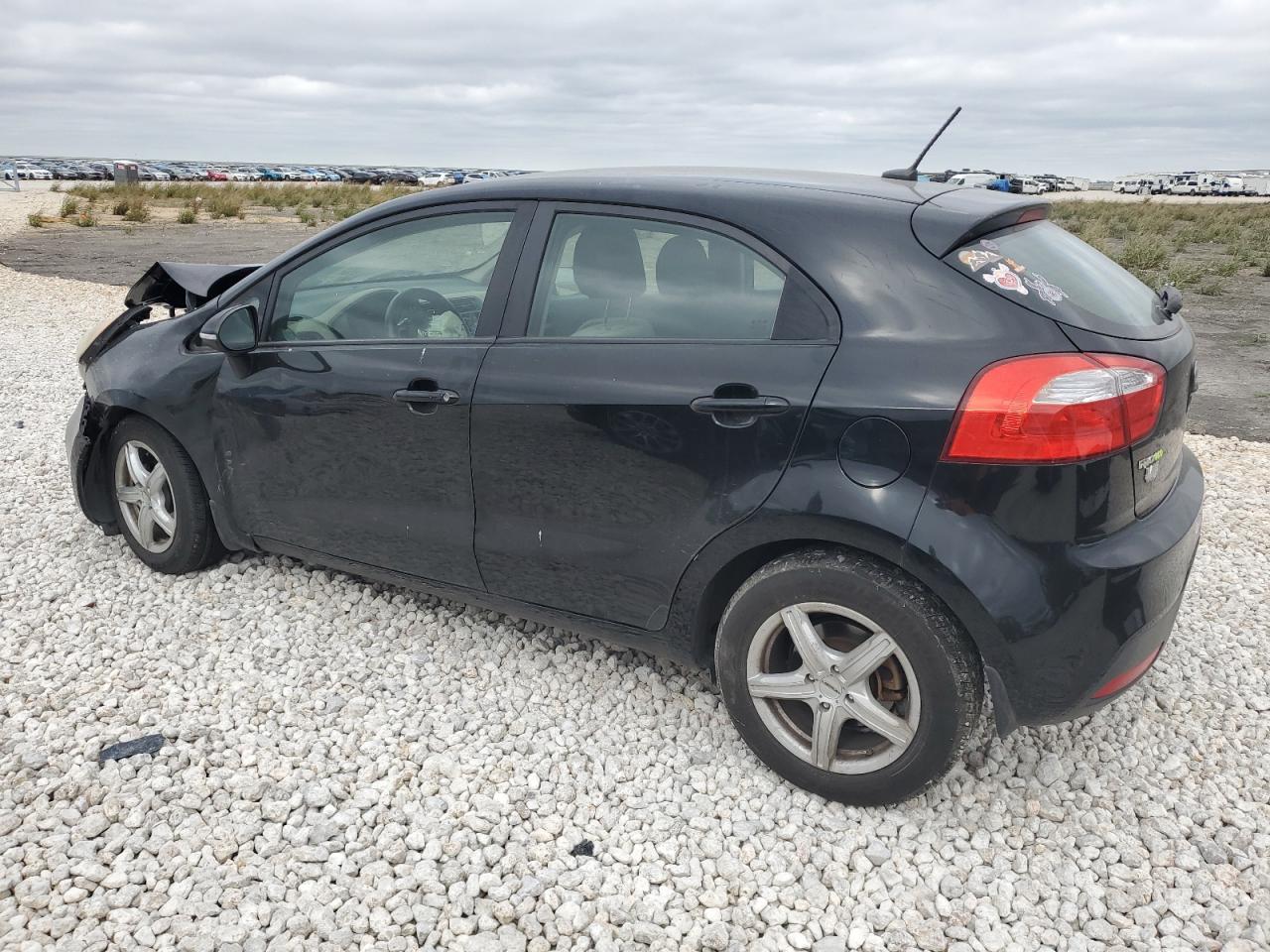 Image 2 of 2013 KIA RIO EX 2013 with VIN KNADN5A3XD6104259