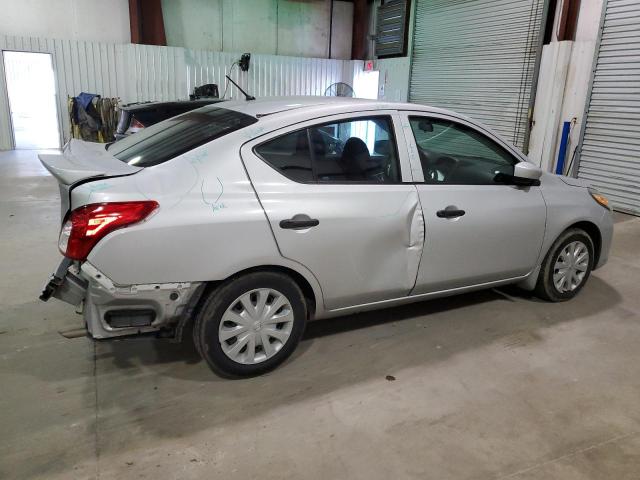 Obraz 3 z 2018 NISSAN VERSA S 2018 z VIN 3N1CN7AP0JL887240