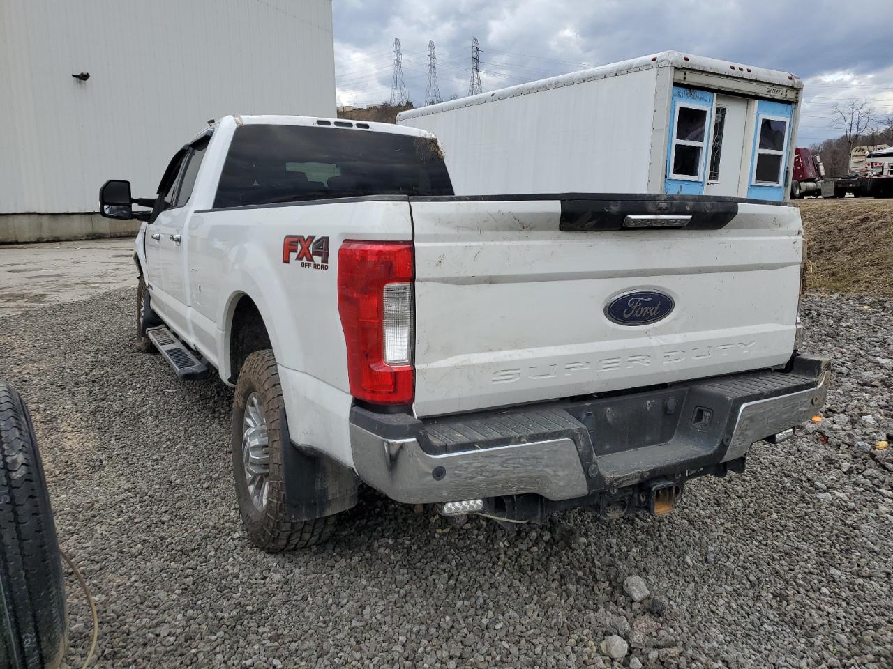 Изображение 2 2019 FORD F350 SUPER DUTY 2019 с VIN 1FT8W3BT9KEE31677