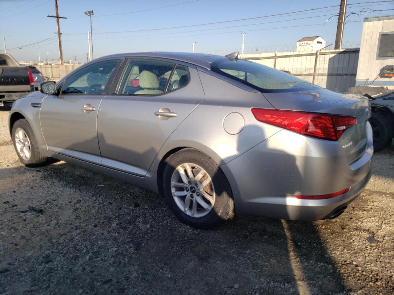 Obraz 2 z 2011 KIA OPTIMA LX 2011 z VIN KNAGM4A76B5096693