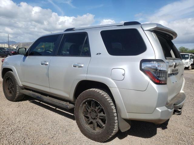 Obraz 2 z 2019 TOYOTA 4RUNNER SR5 2019 z VIN JTEBU5JR1K5610725