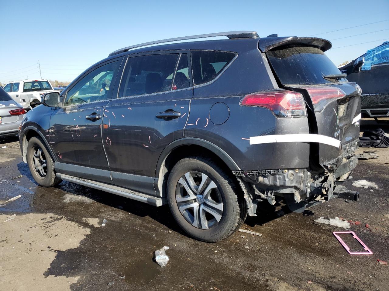 Image 2 of 2016 TOYOTA RAV4 LE 2016 with VIN JTMBFREVXGJ082761