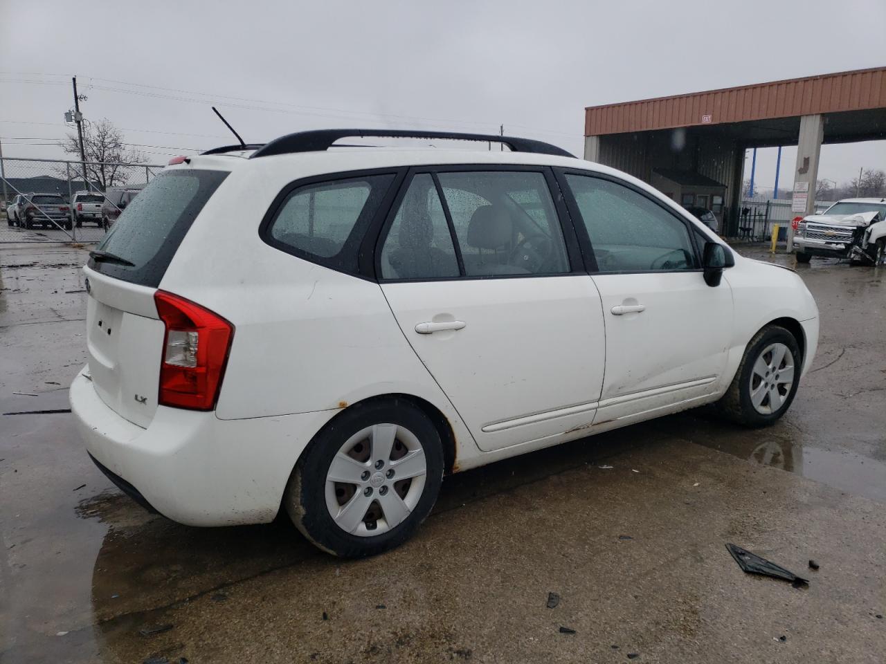 Obraz 3 z 2009 KIA RONDO BASE 2009 z VIN KNAFG528697266114