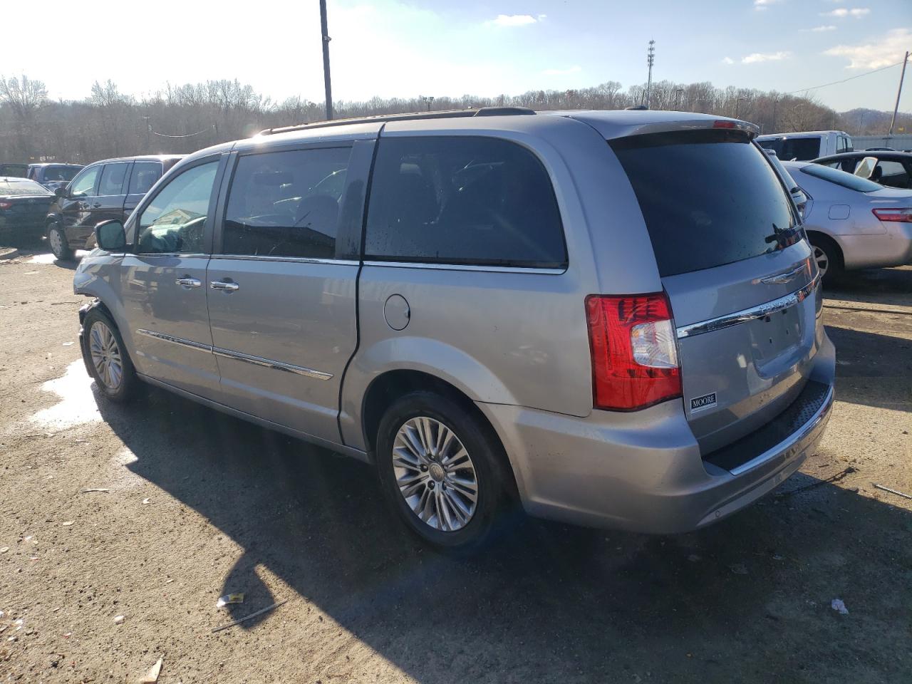 Изображение 2 2016 CHRYSLER TOWN & COUNTRY TOURING L 2016 с VIN 2C4RC1CG8GR158535
