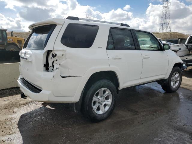 Изображение 3 2023 TOYOTA 4RUNNER SE 2023 с VIN JTEMU5JR2P6157273