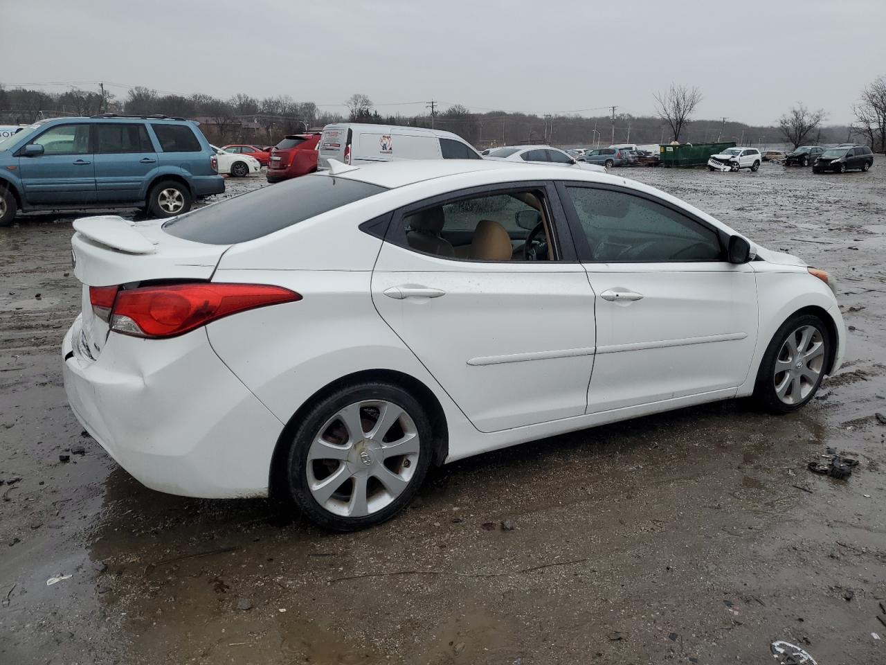 Изображение 3 2011 HYUNDAI ELANTRA GLS 2011 с VIN 5NPDH4AE4BH001038