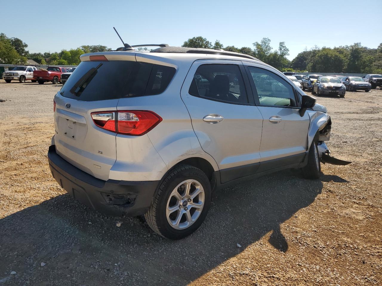 Image 3 of 2018 FORD ECOSPORT SE 2018 with VIN MAJ3P1TE1JC207895