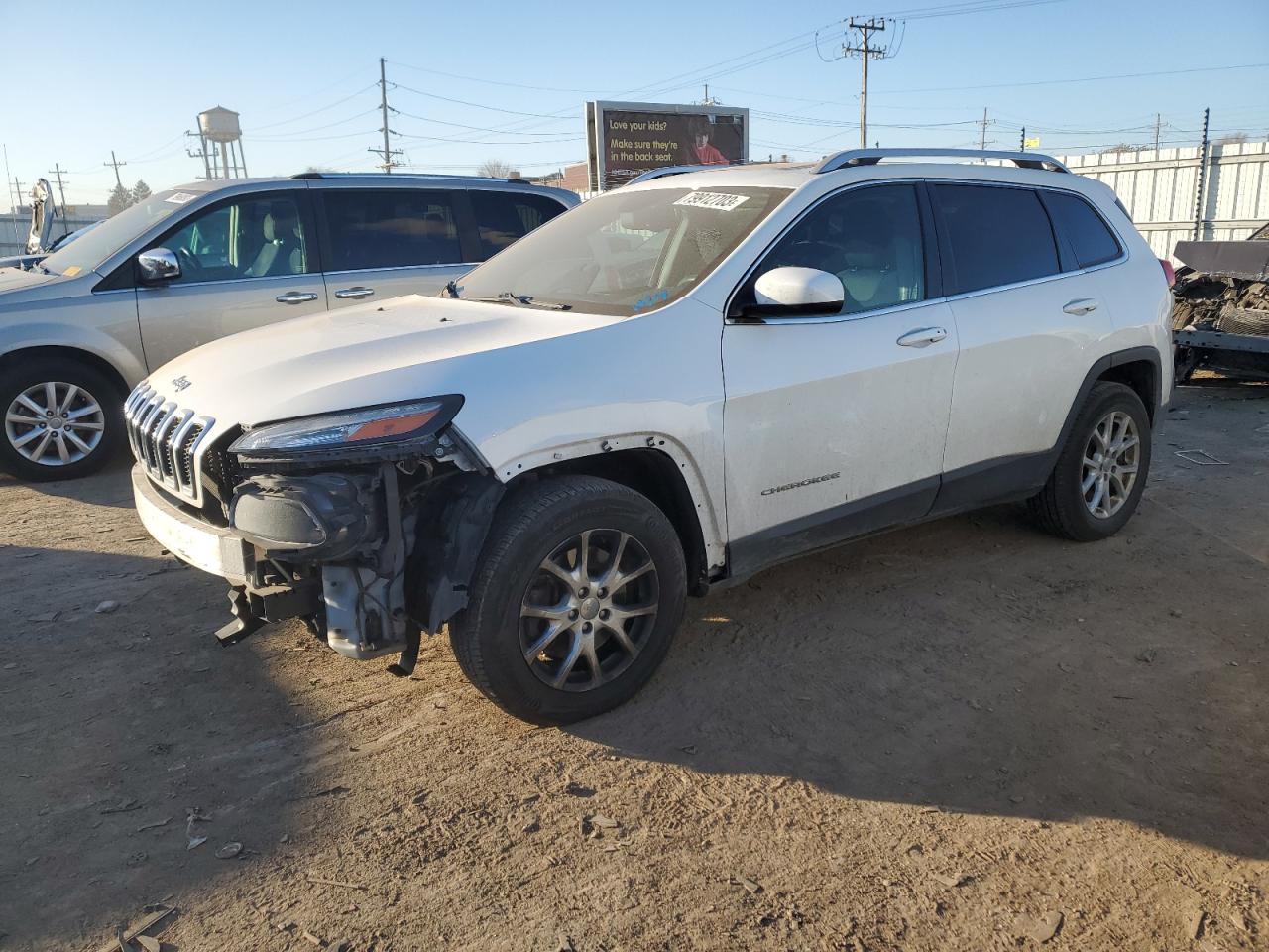 Obraz 1 z 2014 JEEP CHEROKEE LATITUDE 2014 z VIN 1C4PJMCS4EW121019