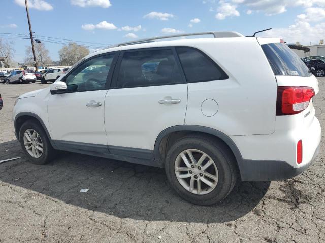 Изображение 2 2015 KIA SORENTO LX 2015 с VIN 5XYKT4A76FG634354