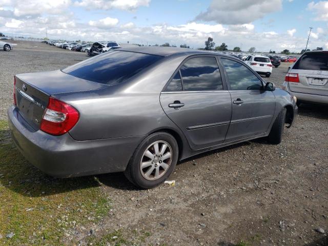 Image 3 of 2002 TOYOTA CAMRY LE 2002 with VIN JTDBF30K320019445