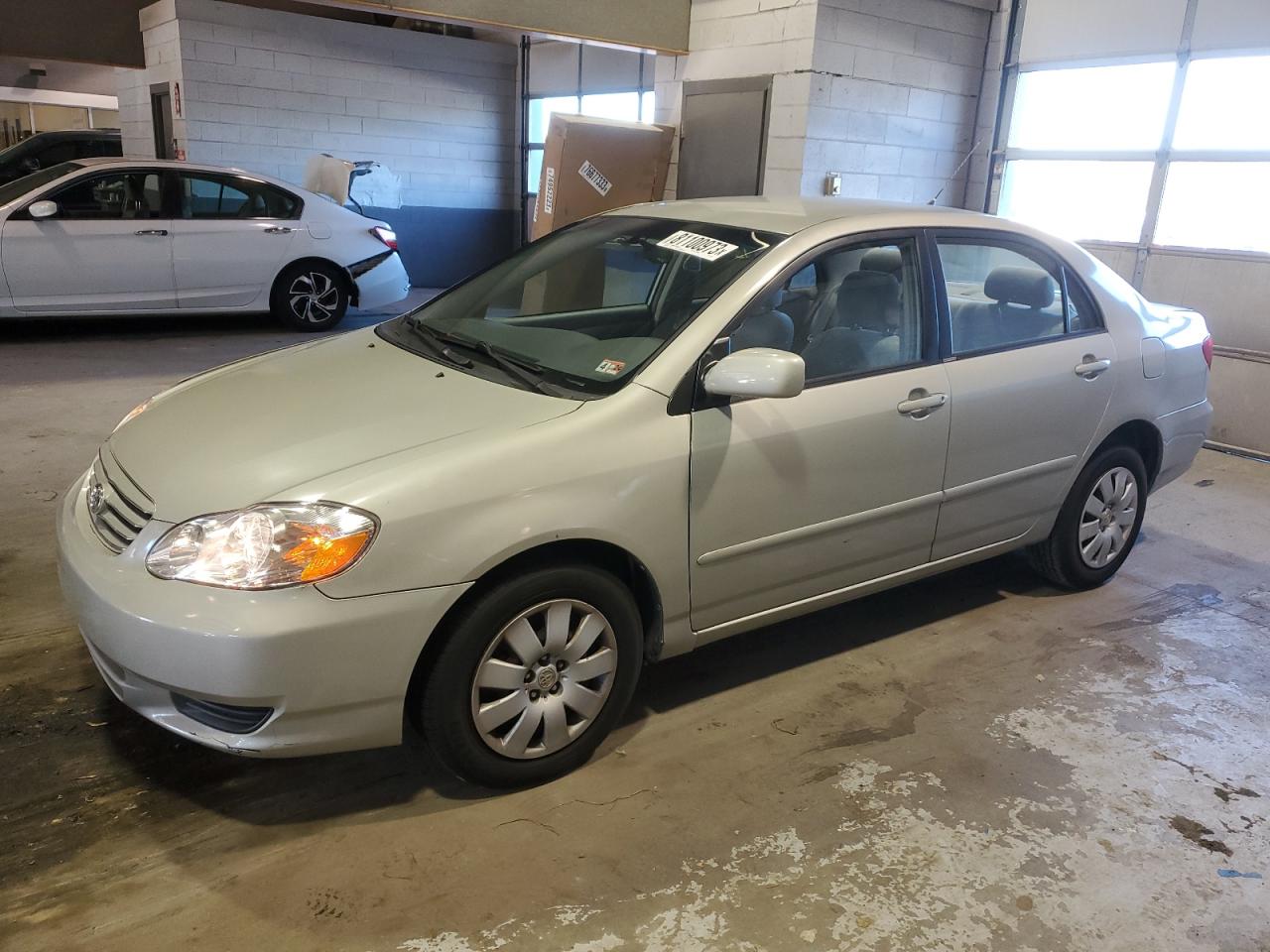 Obraz 1 z 2003 TOYOTA COROLLA CE 2003 z VIN 1NXBR32E13Z144318
