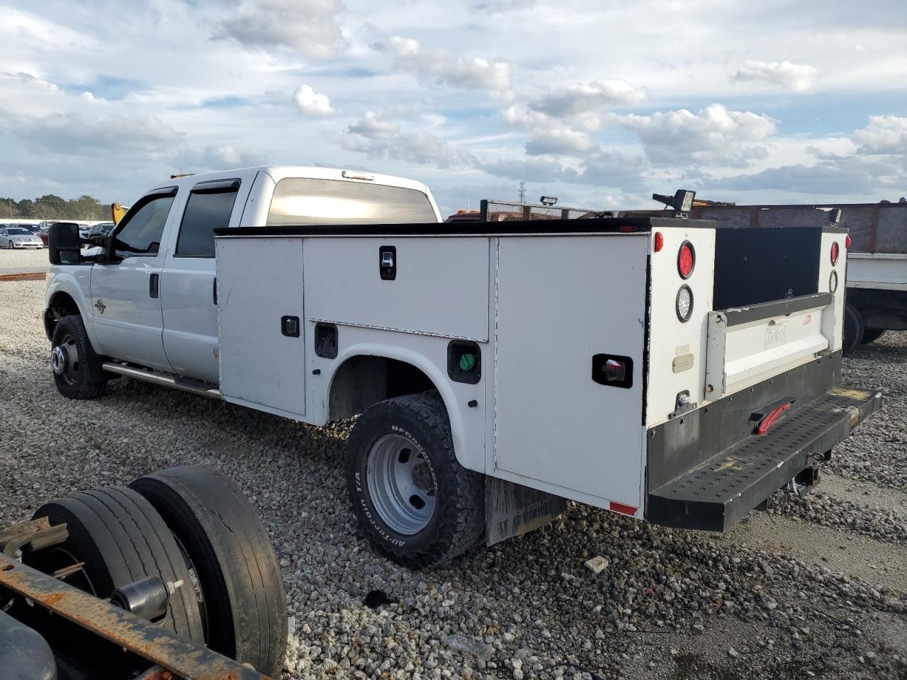 Image 2 of 2015 FORD F350 SUPER DUTY 2015 with VIN 1FD8W3HT6FEC82945