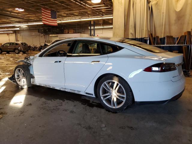 Obraz 2 z 2015 TESLA MODEL S 85D 2015 z VIN 5YJSA1H26FF099953