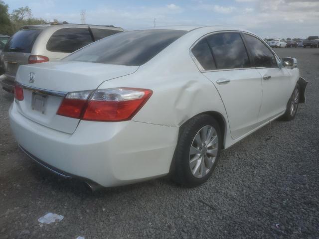 Image 3 of 2015 HONDA ACCORD EX 2015 with VIN 1HGCR2F70FA226255