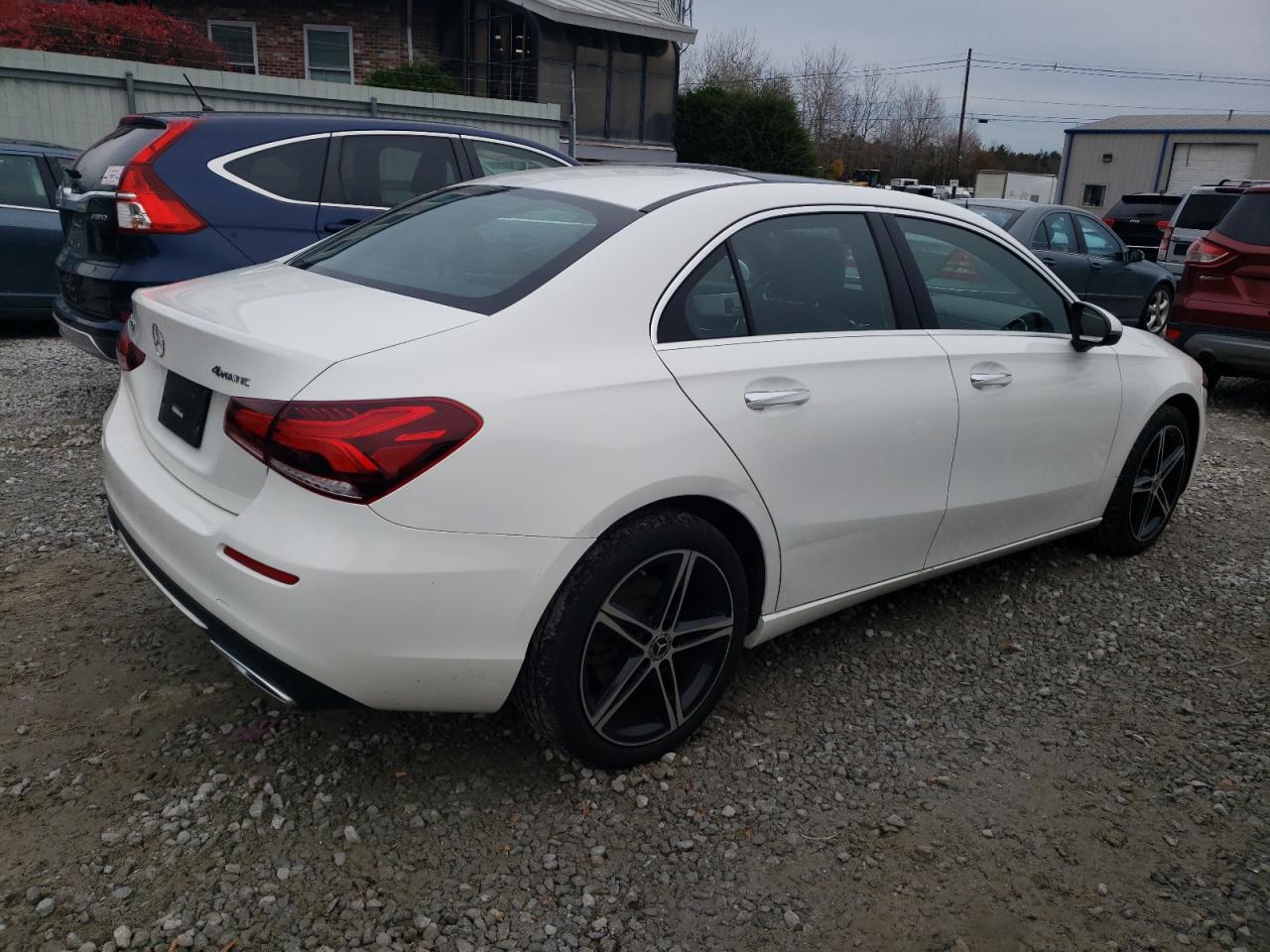 Image 3 of 2022 MERCEDES-BENZ A 220 4MATIC 2022 with VIN W1K3G4FB5NJ335190