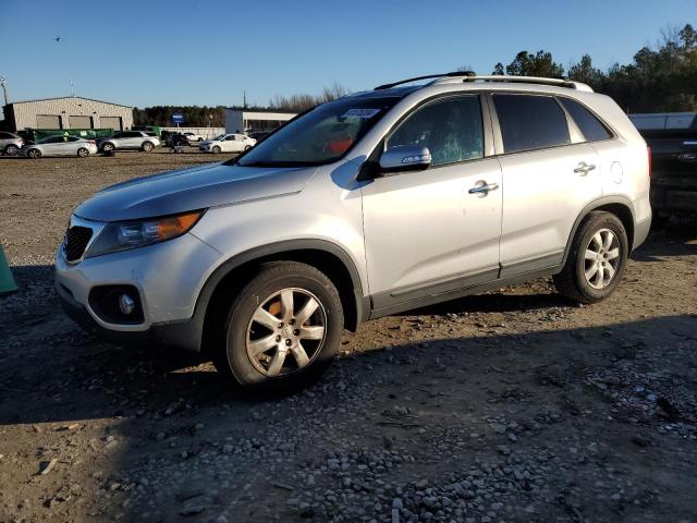 Image 1 of 2013 KIA SORENTO LX 2013 with VIN 5XYKT4A29DG411338