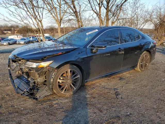 Image 1 of 2018 TOYOTA CAMRY XSE 2018 with VIN 4T1B61HK6JU063824