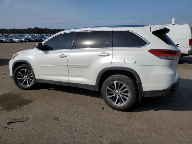 Obraz 2 z 2019 TOYOTA HIGHLANDER SE 2019 z VIN 5TDJZRFH9KS588038