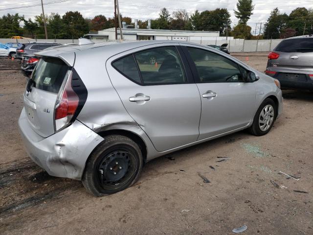 Изображение 3 2015 TOYOTA PRIUS C  2015 с VIN JTDKDTB35F1577289