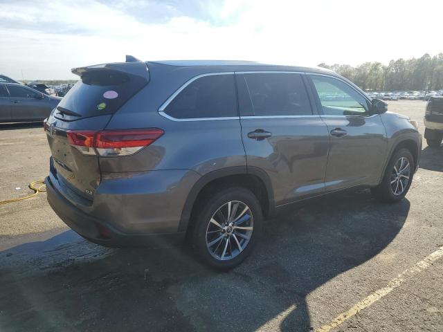 Obraz 3 z 2018 TOYOTA HIGHLANDER SE 2018 z VIN 5TDKZRFH6JS547191
