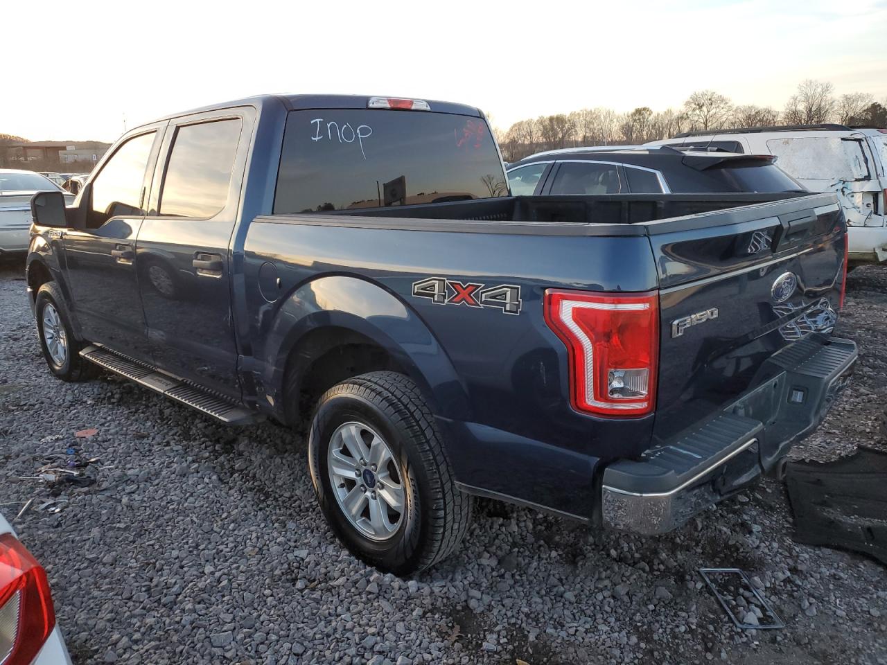 Image 2 of 2017 FORD F150 SUPERCREW 2017 with VIN 1FTEW1E86HFC91962