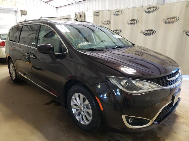 Image 1 of 2018 CHRYSLER PACIFICA TOURING L 2018 with VIN 2C4RC1BG9JR246521