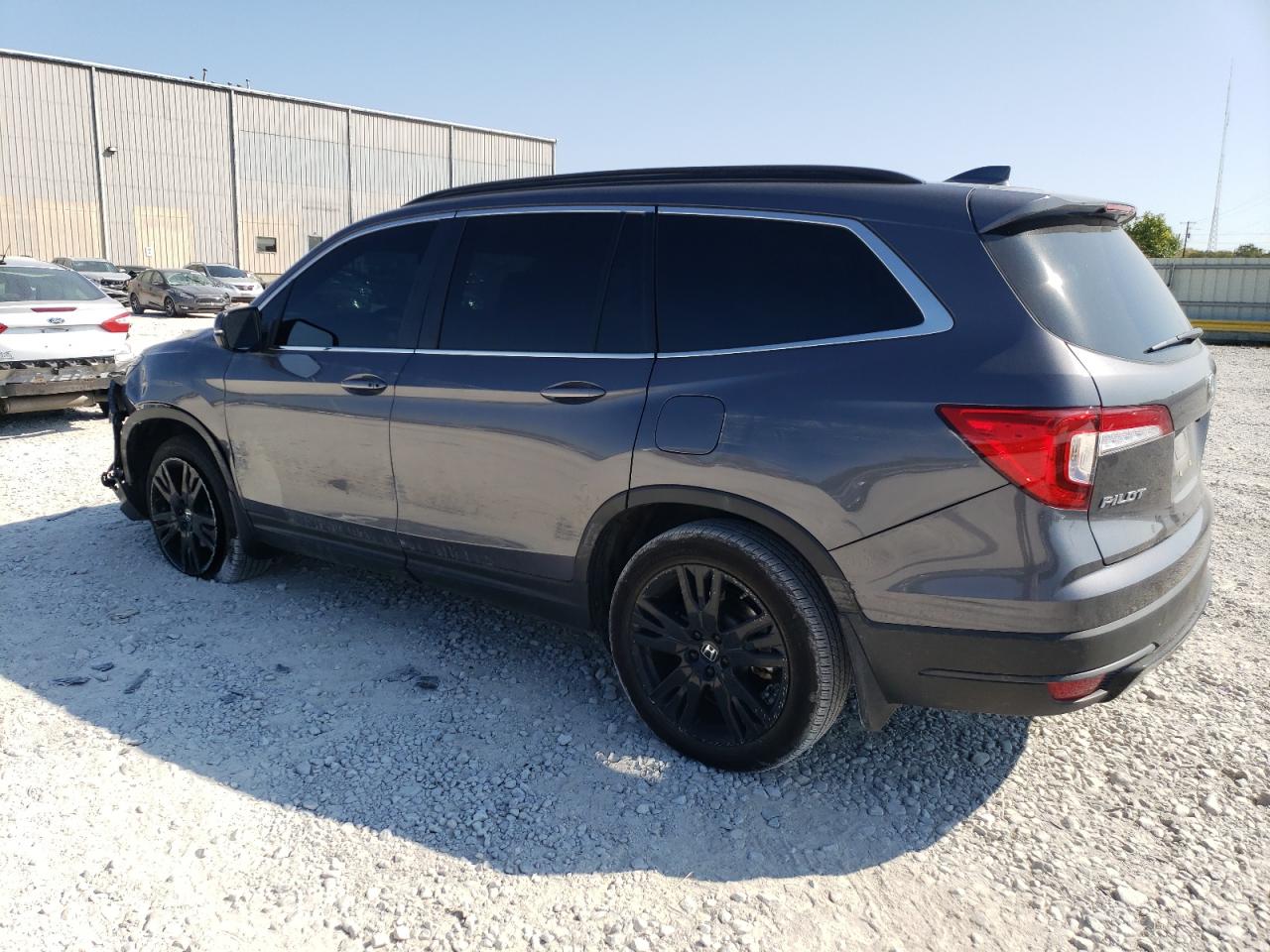 Image 2 of 2022 HONDA PILOT SE 2022 with VIN 5FNYF6H27NB055810