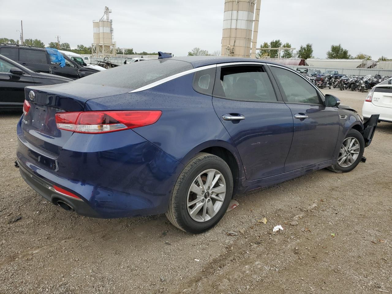 Obraz 3 z 2018 KIA OPTIMA LX 2018 z VIN 5XXGT4L36JG226269