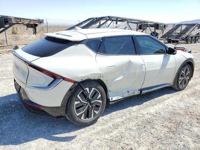 Image 3 of 2022 KIA EV6 LIGHT 2022 with VIN KNDC34LA9N5030110
