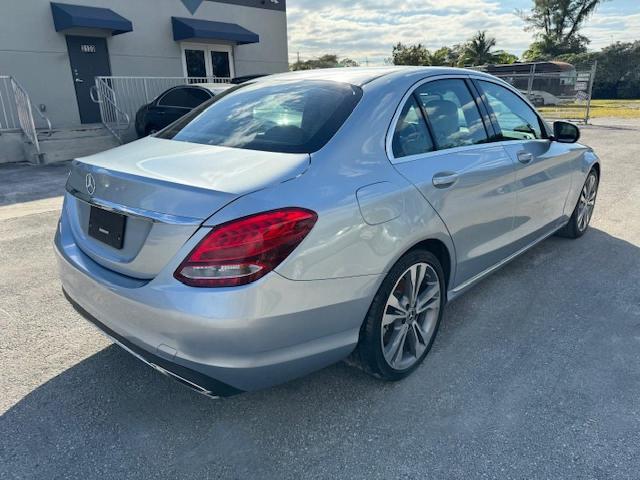 Image 3 of 2018 MERCEDES-BENZ C 300 2018 with VIN 55SWF4JBXJU264554