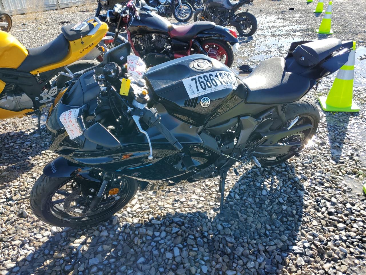 Image 2 of 2023 YAMAHA YZFR7  2023 with VIN JYARM38E6PA006902