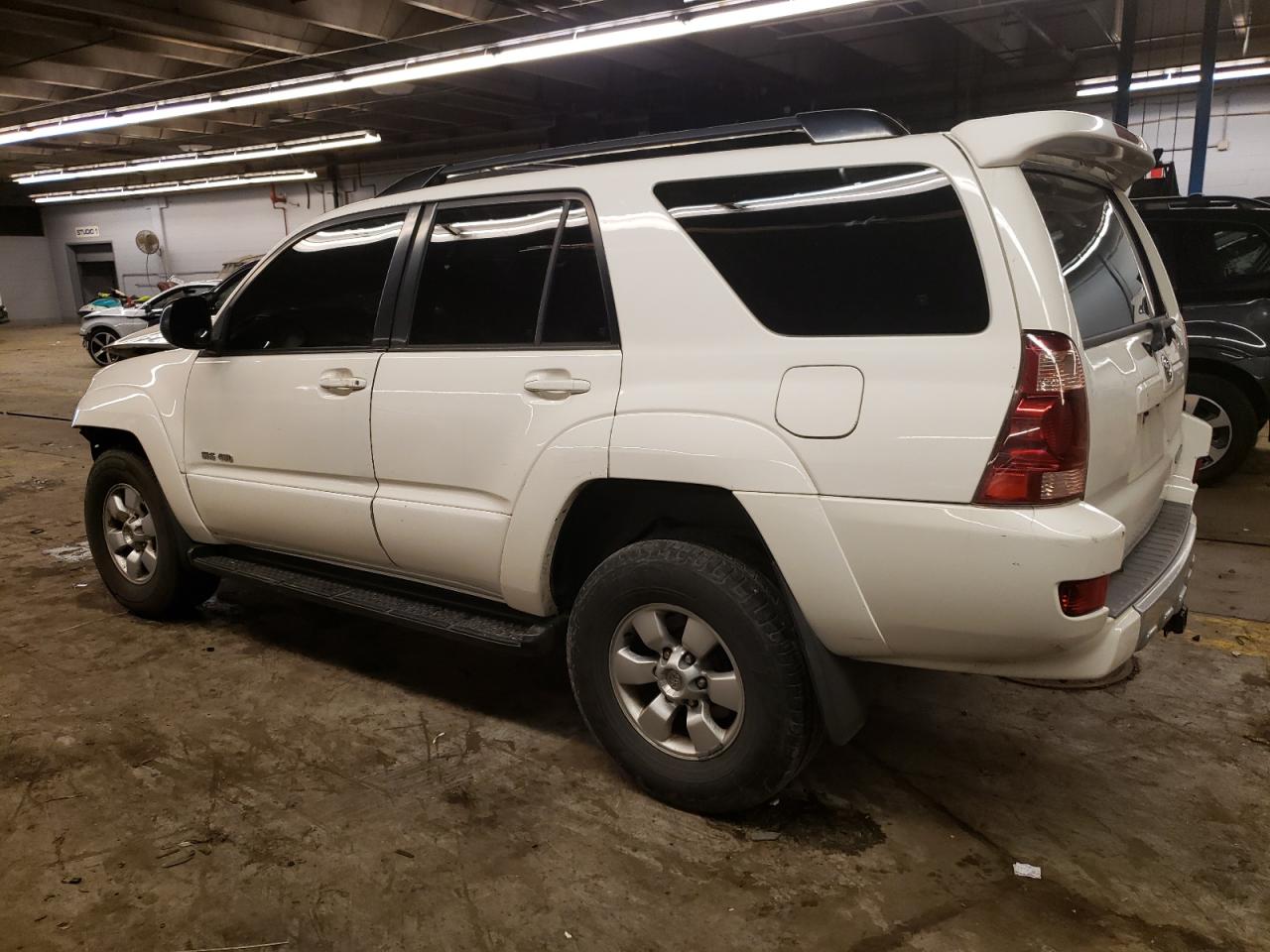 Изображение 2 2003 TOYOTA 4RUNNER SR5 2003 с VIN JTEBU14R230016437