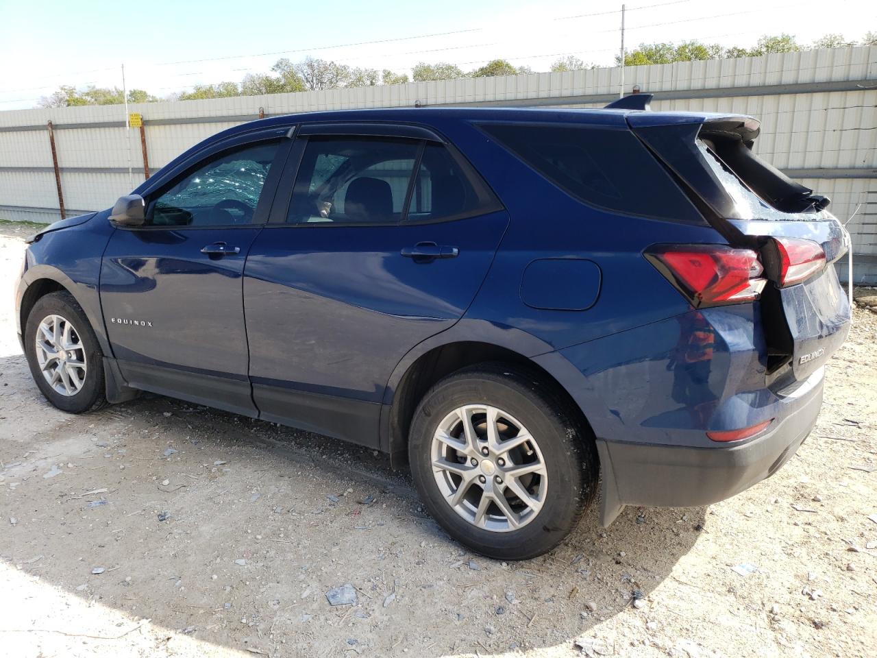 Obraz 2 z 2022 CHEVROLET EQUINOX LS 2022 z VIN 3GNAXHEV8NS180449
