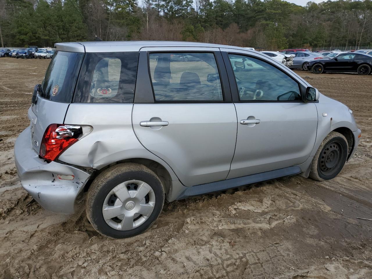 Image 3 of 2004 TOYOTA SCION XA  2004 with VIN JTKKT624640071673