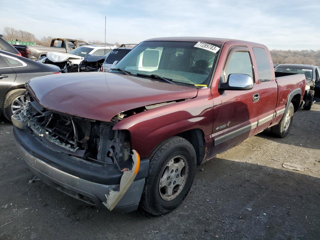 Изображение 1 2000 CHEVROLET SILVERADO C1500 2000 с VIN 2GCEC19V9Y1348851