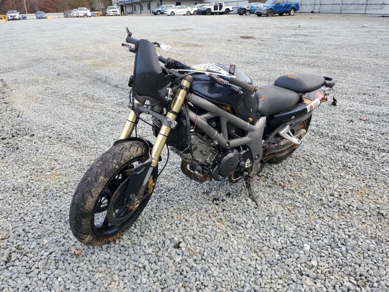 Obraz 2 z 2000 SUZUKI SV650  2000 z VIN JS1VP52A0Y2103613