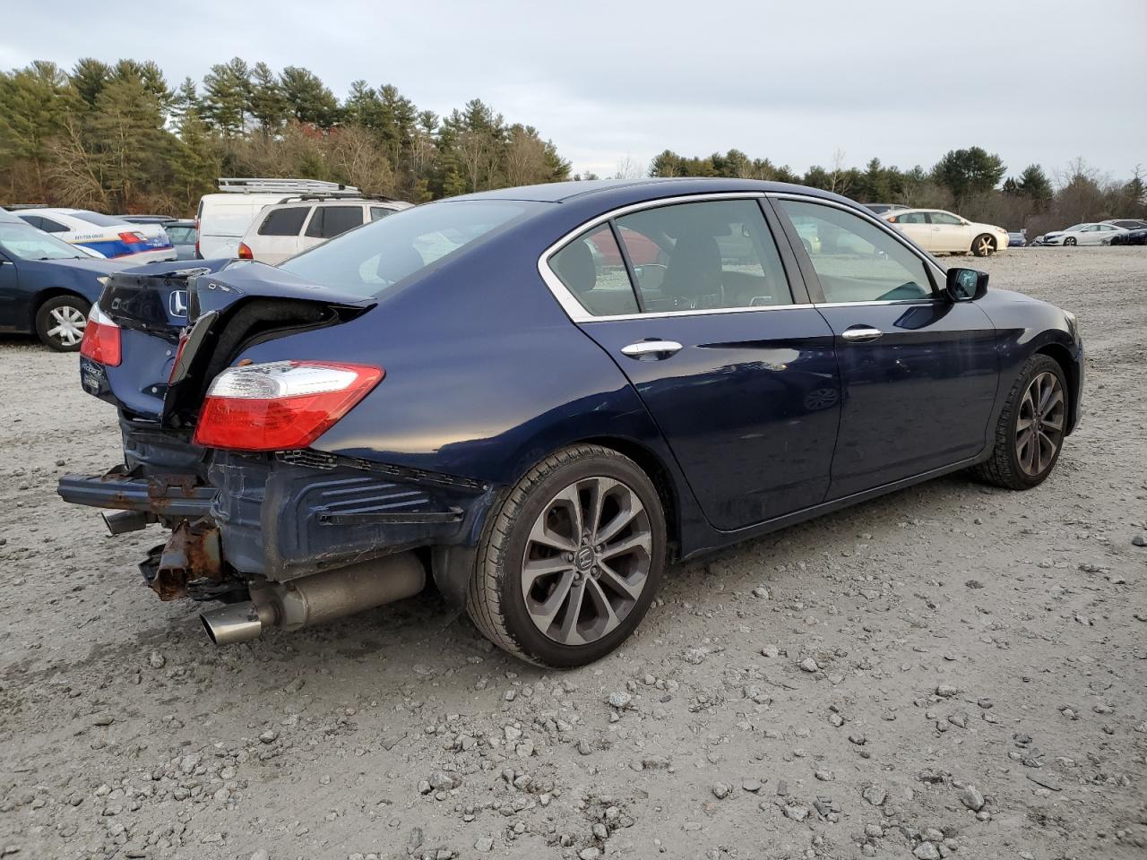 Image 3 of 2015 HONDA ACCORD SPORT 2015 with VIN 1HGCR2F53FA251035