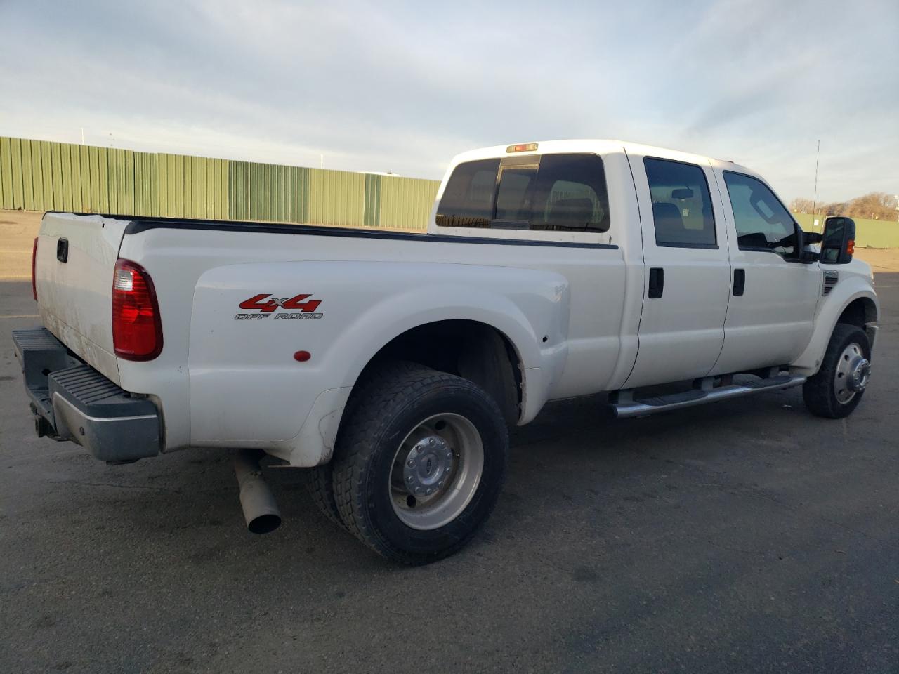 Image 3 of 2008 FORD F450 SUPER DUTY 2008 with VIN 1FTXW43R28EA57894