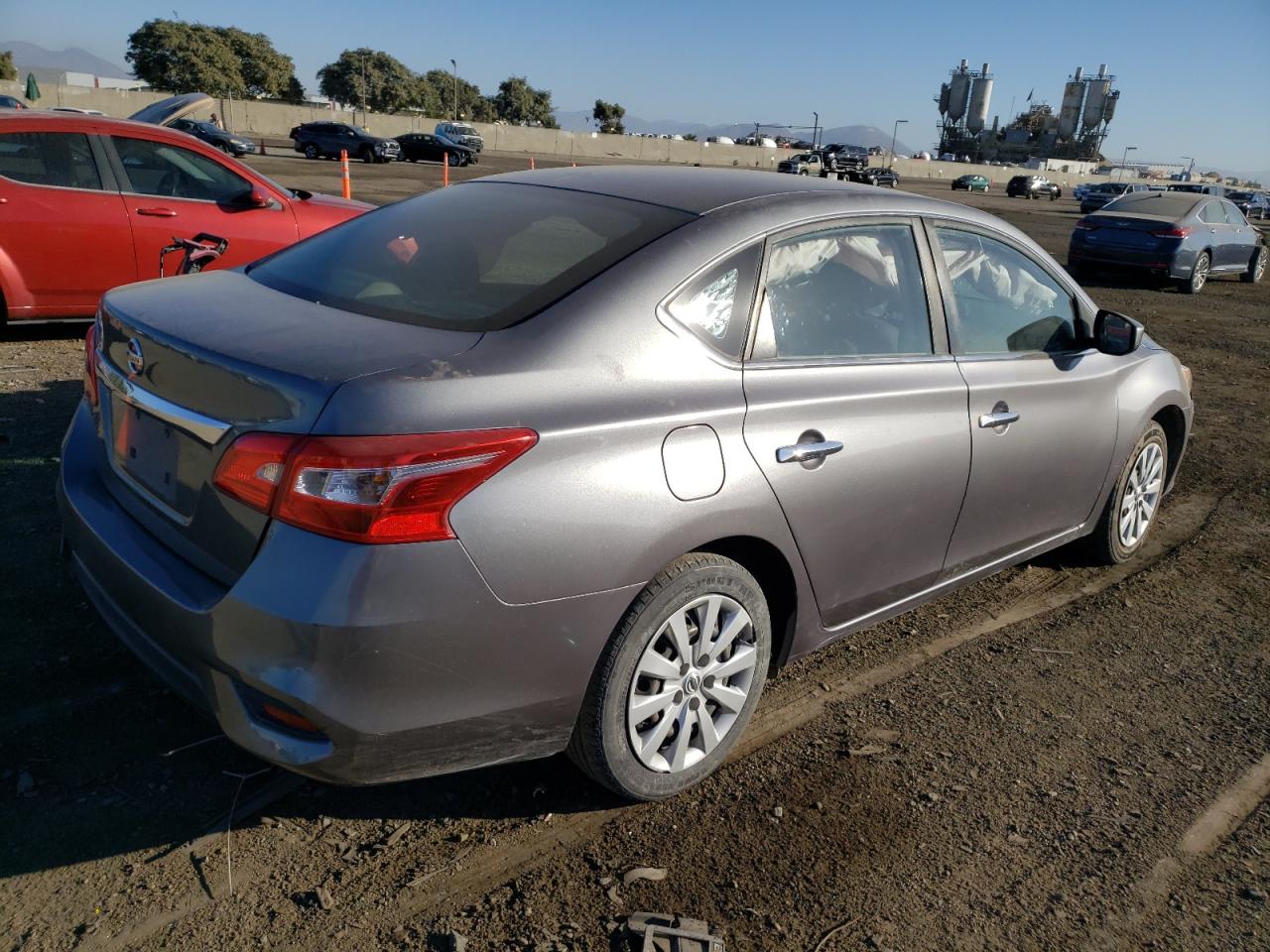 Изображение 3 2017 NISSAN SENTRA S 2017 с VIN 3N1AB7AP7HY265084