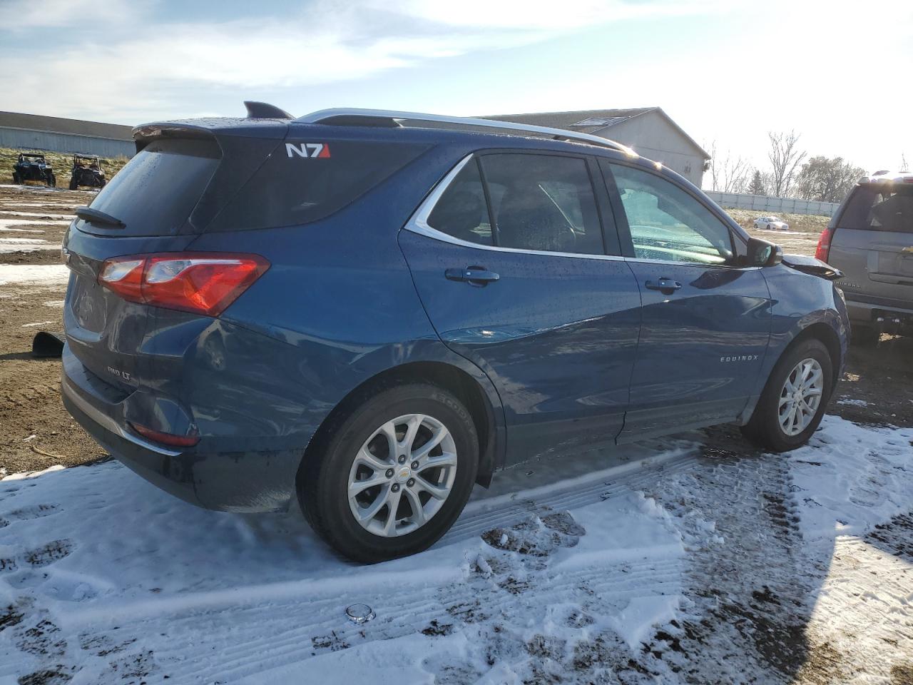 Изображение 3 2019 CHEVROLET EQUINOX LT 2019 с VIN 2GNAXUEV5K6151672