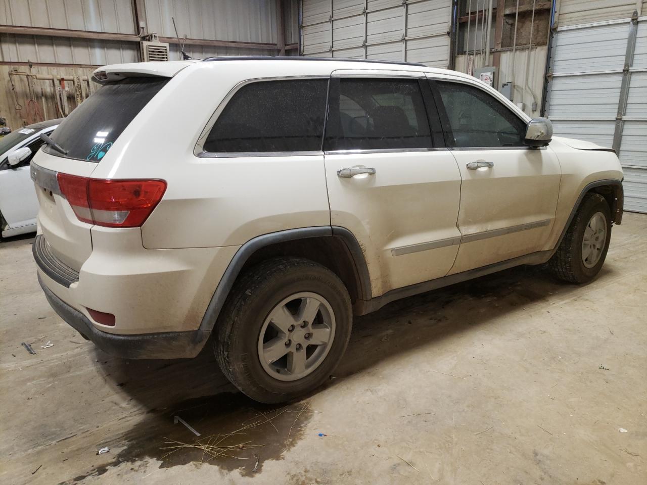 Изображение 3 2012 JEEP GRAND CHEROKEE LAREDO 2012 с VIN 1C4RJEAG5CC237633